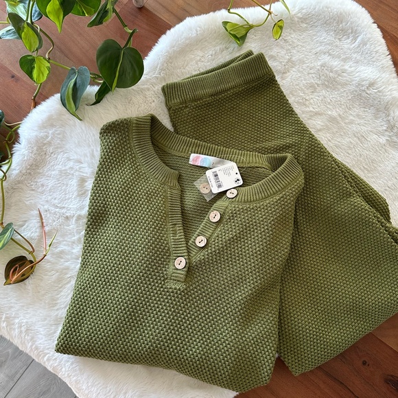 Free People Hailee Sweater & Pants Set NWT Giant Kelp Small - Picture 3 of 8